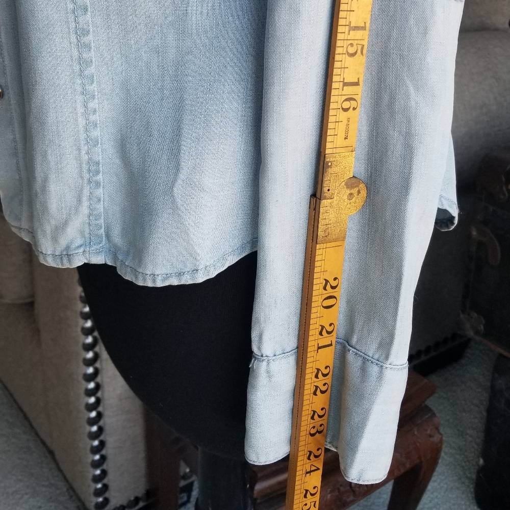 Bamboo Fiber Denim Button down Shirt - Picture 4 of 8